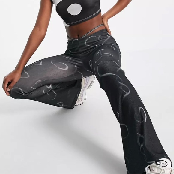 NWT NGOrder New Girl Smokey Heart Flares Mesh Pants Tie Waist Patterned Trendt - Picture 1 of 13